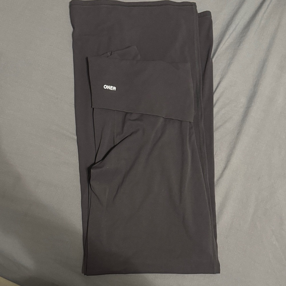 Oner Active Softmotion Foldover Straightleg Bottoms - Picture 2 of 3